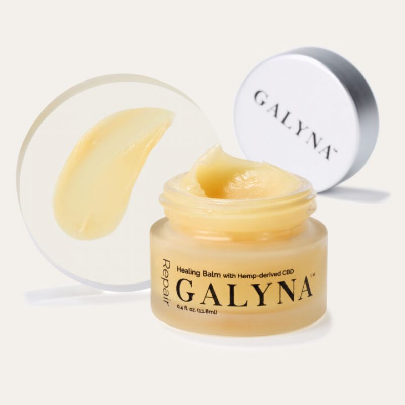 GALYNA REPAIR Jar open with smear